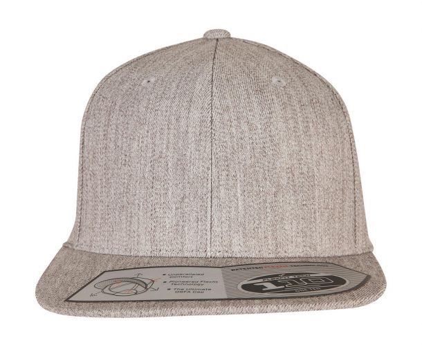 Czapka Fitted Snapback