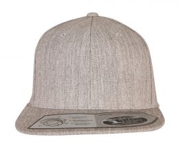 Czapka Fitted Snapback