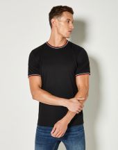 T-shirt Fashion Fit Tipped